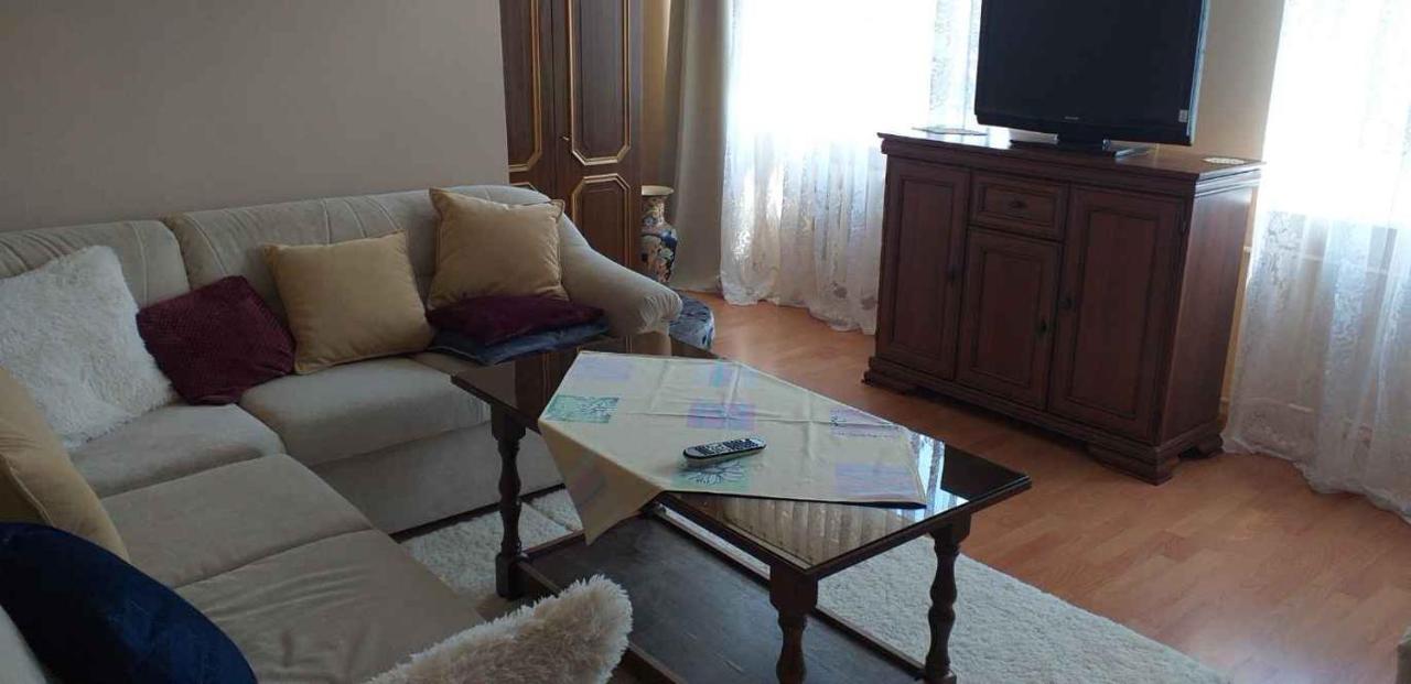 Apartament W Centrum Miasta Apartment Kolobrzeg Ngoại thất bức ảnh
